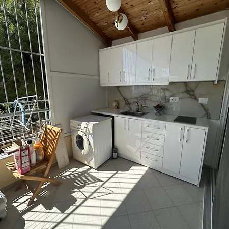 Apartment Join *