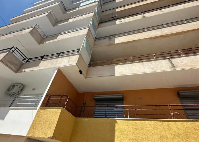 Join Lägenhet Sarandë